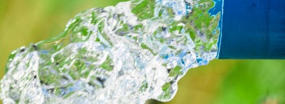 Hiriguneko ur-sarearen efizientzia hobetzeko hainbat proiektu burutu dira